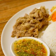 เมนูของร้าน LA-DA kitchen  ลดา คิทเช้น