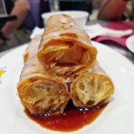 เมนูของร้าน Tasty Congee & Noodle Wantun Shop สยามพารากอน