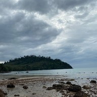 Stone Beach เกาะลิบง