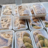 กะหรี่ปั๊บ ของทอด ป้าจิ๋ว ประชาราษฎร์บำเพ็ญ ซอย 7