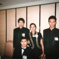 Mr.Q Food & Service.