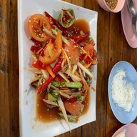 เมนูของร้าน ราชาเมี่ยงปลาเผา เจ๊กุ้ง รามคำแหง (Ramkhamhaeng)