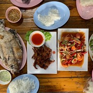เมนูของร้าน ราชาเมี่ยงปลาเผา เจ๊กุ้ง รามคำแหง (Ramkhamhaeng)