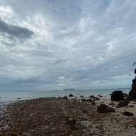 Stone Beach เกาะลิบง