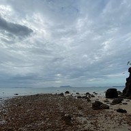 Stone Beach เกาะลิบง