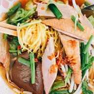 แม่อุไร ข้าวหน้าเป็ด