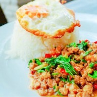 กะเพราทรงโจร
