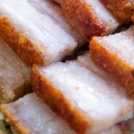 ⭐️ ร้านโหว โหว เส็ก บะหมี่เส้นสด 👍 หมูแดงฮ่องกง หมูกรอบ บะหมี่หมูแดง บะหมี่หมูกรอบ ข้าวหมูแดง ข้าวหมูกรอบ ข้าวกะเพรา ข้าวไข่ข้น ศรีนครินทร์ 40