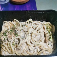 Naughty Spaghetti ม.มาทอง