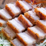 ⭐️ ร้านโหว โหว เส็ก บะหมี่เส้นสด 👍 หมูแดงฮ่องกง หมูกรอบ บะหมี่หมูแดง บะหมี่หมูกรอบ ข้าวหมูแดง ข้าวหมูกรอบ ข้าวกะเพรา ข้าวไข่ข้น ศรีนครินทร์ 40