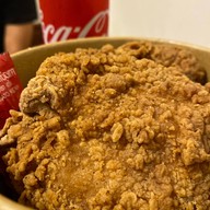 เกาะเชจู ไจแอนท์ส เกาะเชจู ไจแอนท์ส อยู่ตึกเดียวกับร้านไจแอนท์ส Go 
สาขาอยุธยา 
อยู่ตึกแถวริมถนน
หน้าหมู่บ้านกรุงศรีซิตี้
อยู่ระหว่างปาก ซอยซิตี้ 10 กับ ซอยซิตี้ 11 
จากปากซอย ซิตี้ 10 
ร้านจะอยู่ห้องที่  5 
ห้องเลขที่ 199/482