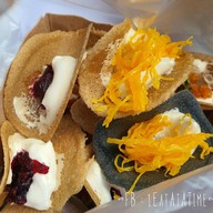 เมนูของร้าน ป้าเกียง ขนมเบื้อง