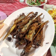 ส. อีสาน ไพน์เฮิร์ส กอล์ฟ รังสิต