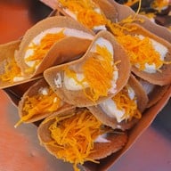 เมนูของร้าน ป้าเกียง ขนมเบื้อง