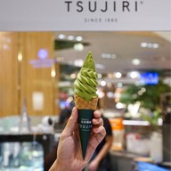 เมนูของร้าน TSUJIRI สยามพารากอน
