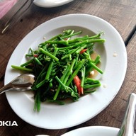 เมนูของร้าน สวนอาหารเรือสำราญซุ้มป่าสัก