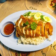สุขใจข้าวมันไก่