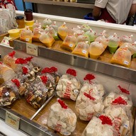 เมนูของร้าน มนต์นมสด เสาชิงช้า