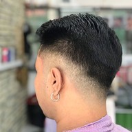 สถานีทำหล่อ Zammy Barber Shop ใกล้ 7-11 หม่านิก ตรงข้ามโรงเรียนบ้านม่าหนิก