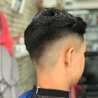 สถานีทำหล่อ Zammy Barber Shop ใกล้ 7-11 หม่านิก ตรงข้ามโรงเรียนบ้านม่าหนิก