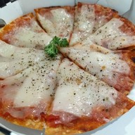 babypizza(เบบี้พิซซ่า)ต้นตำรับพิซซ่าสไตล์อิตาเลี่ยน สาขา มีนบุรี