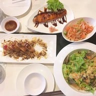 Hikaru Japanese Fusion เดอะพาซิโอ ลาดกระบัง