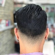 สถานีทำหล่อ Zammy Barber Shop ใกล้ 7-11 หม่านิก ตรงข้ามโรงเรียนบ้านม่าหนิก