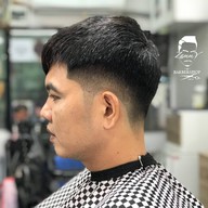 สถานีทำหล่อ Zammy Barber Shop ใกล้ 7-11 หม่านิก ตรงข้ามโรงเรียนบ้านม่าหนิก