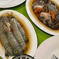 กุ้งซิ่ง กะเพราแซ๊ป ยำรสเด็ด