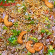 ข้าวกล่อง ริมนา  (ร้านนี้มีเส้น)