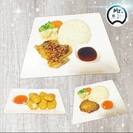 Mr.Q Food & Service.