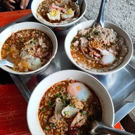 เมนูของร้าน นายหนวด