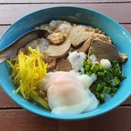 บ้านแม่อารมย์