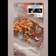 เมนูของร้าน ลูกชิ้นทอด รสน้ำยำ เพชรเกษม81