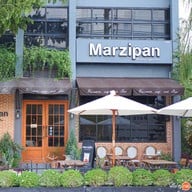 Marzipan Cafe' marketvillae Hua-Hin