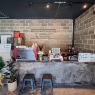 หน้าร้าน 15th November Cafe