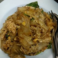 ราดหน้าเจ๊พลอย2