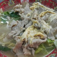 ราดหน้าเจ๊พลอย2