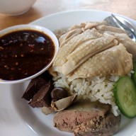 เมนูของร้าน ร้านมันส์ไก่ มทส.ประตู 1