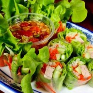 ร้านยำนางจิ้งจอก By Ninetails bar&booster ลาดพร้าว