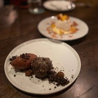 เมนูของร้าน Quince - Eatery & Bar