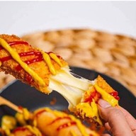 ซ้อกล้วย ต้มยำปลาทูสด ตลาดนัดวัดบางปรง ตลาดนัดวัดบางปรง ในโดมตลาดล้อคA32จอดตรงริมรั่ววัด ตรงข้ามซีเจก็ได้