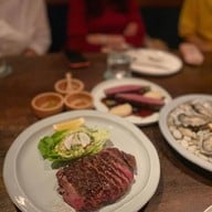 Quince - Eatery & Bar