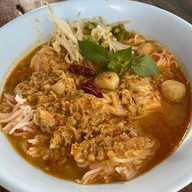 เมนูของร้าน บ้านข้าวเงี้ยวคุณยาย(ข้าวเงี้ยวอรอนงค์)