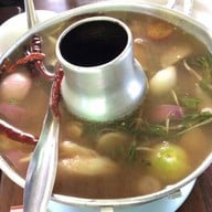 คนลือลาบเป็ดริมมูล