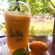 ริมเขื่อนวังปลาแงะแอนด์คอฟฟี่