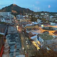 Pearl Noodle Cafe by Pearl Hotel Phuket
