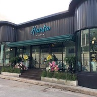 Hunsa Garden Cafe & Bistro