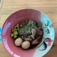 ก๋วยเตี๋ยวเรือรสเด็ด อร่อยที่สุดในเมืองมนุษย์ (สาขา9ซอยเรวดี60)