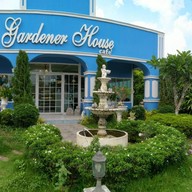 Gardener House Cafe'